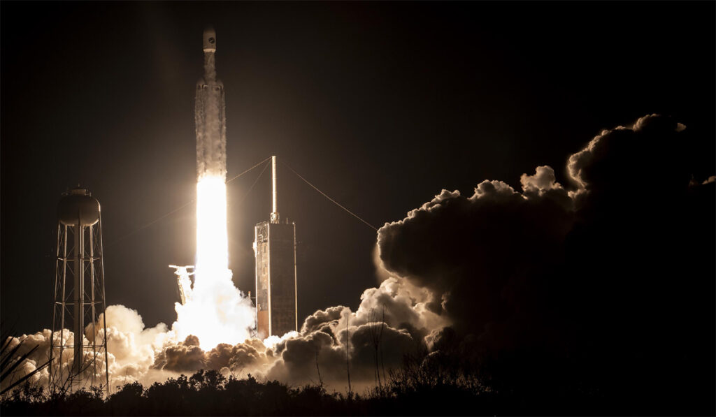 ਪੁਲਾੜ ਵਿੱਚ ਇੱਕ ਗੁਪਤ ਮਿਸ਼ਨ 'ਤੇ ਇੱਕ ਹੋਰ ਅਮਰੀਕੀ ਫੌਜੀ 'ਮਿੰਨੀ ਸ਼ਟਲ' ਲਾਂਚ ਕੀਤੀ ਗਈ