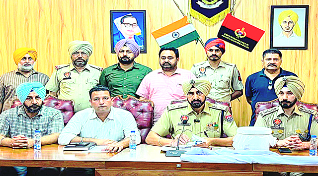 'ਆਪ' ਨੇਤਾ 'ਤੇ ਕਾਤਲਾਨਾ ਹਮਲਾ ਕਰਨ ਵਾਲਾ ਨਸ਼ਾ ਤਸਕਰ ਦੋ ਸਾਥੀਆਂ ਸਮੇਤ ਗ੍ਰਿਫ਼ਤਾਰ