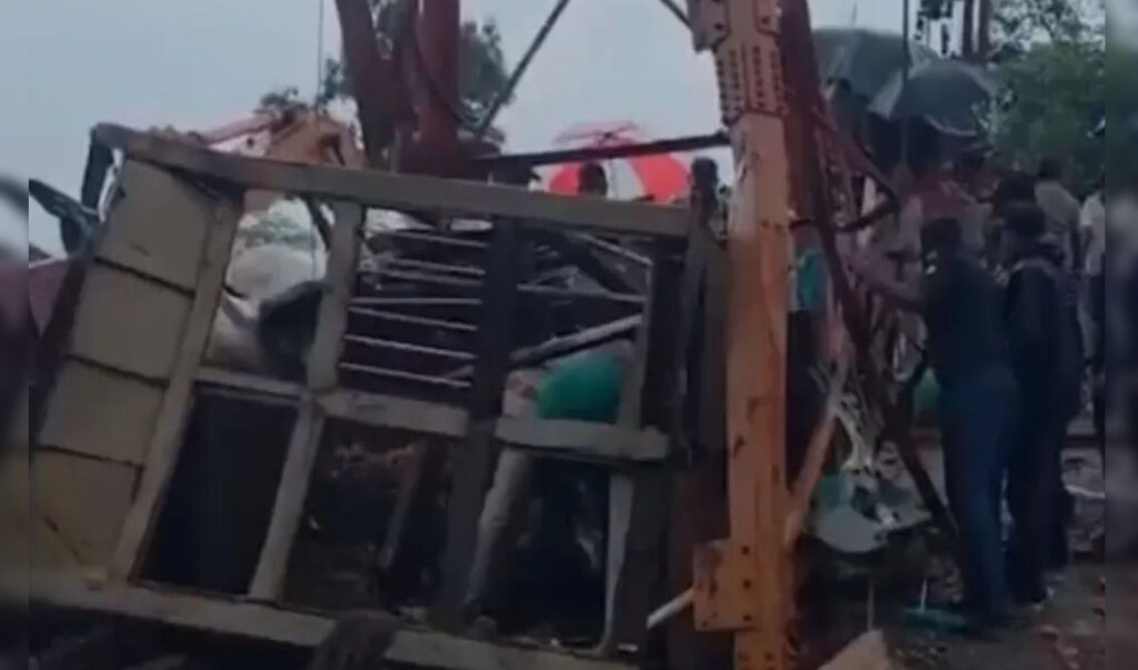 ਪਾਵਾਗੜ੍ਹ ਮੰਦਰ: ਗੁਜਰਾਤ ਵਿੱਚ ਦਰਦਨਾਕ ਹਾਦਸਾ, ਰੋਪਵੇਅ ਡਿੱਗਣ ਕਾਰਨ 6 ਲੋਕਾਂ ਦੀ ਮੌਤ, ਕਈ ਜ਼ਖਮੀ