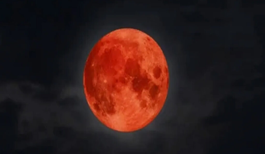 ਚੰਦਰ ਗ੍ਰਹਿਣ 2025: ਅੱਜ ਸਾਲ ਦਾ ਆਖਰੀ ਚੰਦਰ ਗ੍ਰਹਿਣ, ਸੂਤਕ ਕਾਲ ਦਾ ਸਮਾਂ, ਭਾਰਤ ਵਿੱਚ ਕਦੋਂ ਦਿਖਾਈ ਦੇਵੇਗਾ… ਕੀ ਕਰਨਾ ਹੈ ਅਤੇ ਕੀ ਨਹੀਂ ਕਰਨਾ ਚਾਹੀਦਾ?