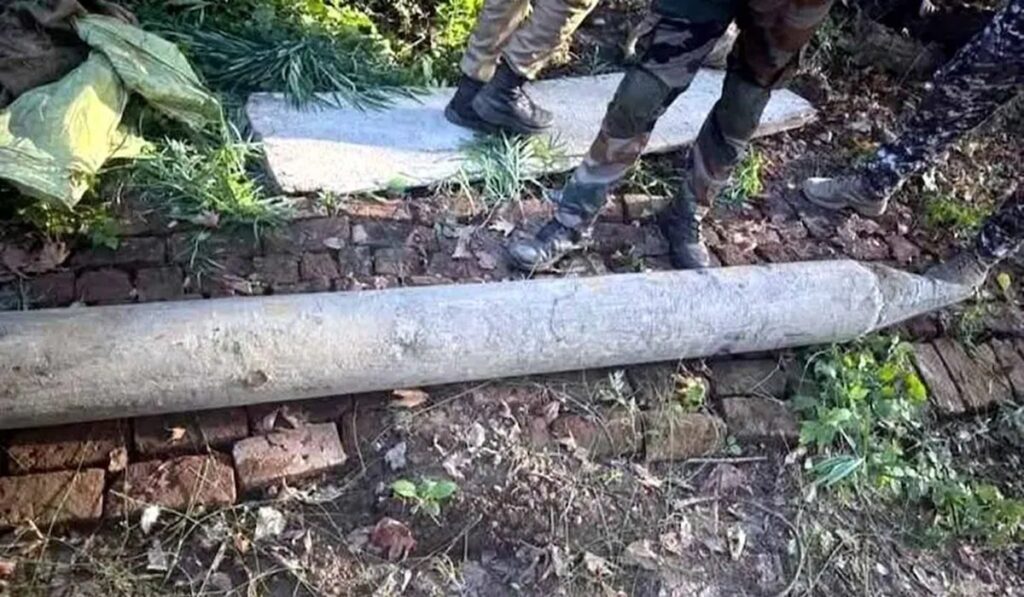 ਆਪ੍ਰੇਸ਼ਨ ਸਿੰਦੂਰ ਵਿੱਚ ਪਾਕਿਸਤਾਨ ਦੀ ਇਕ ਹੋਰ ਨਾਕਾਮਯਾਬੀ ਉਜਾਗਰ,ਡੱਲ ਝੀਲ ਵਿੱਚ ਮਿਲੀ ਫੁੱਸ ਹੋਈ ਫਤਹਿ ਮਿਸਾਇਲ