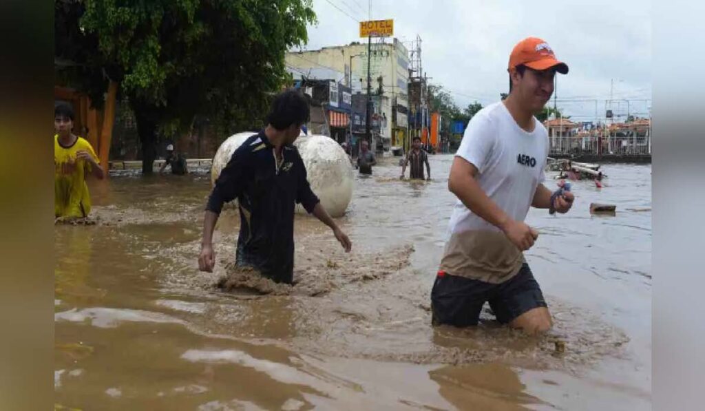 ਮੈਕਸੀਕੋ ਹੜ੍ਹ: ਭਾਰੀ ਮੀਂਹ ਨੇ ਮਚਾਈ ਤਬਾਹੀ… ਹੁਣ ਤੱਕ 41 ਲੋਕਾਂ ਦੀ ਮੌਤ, ਕਈ ਲਾਪਤਾ