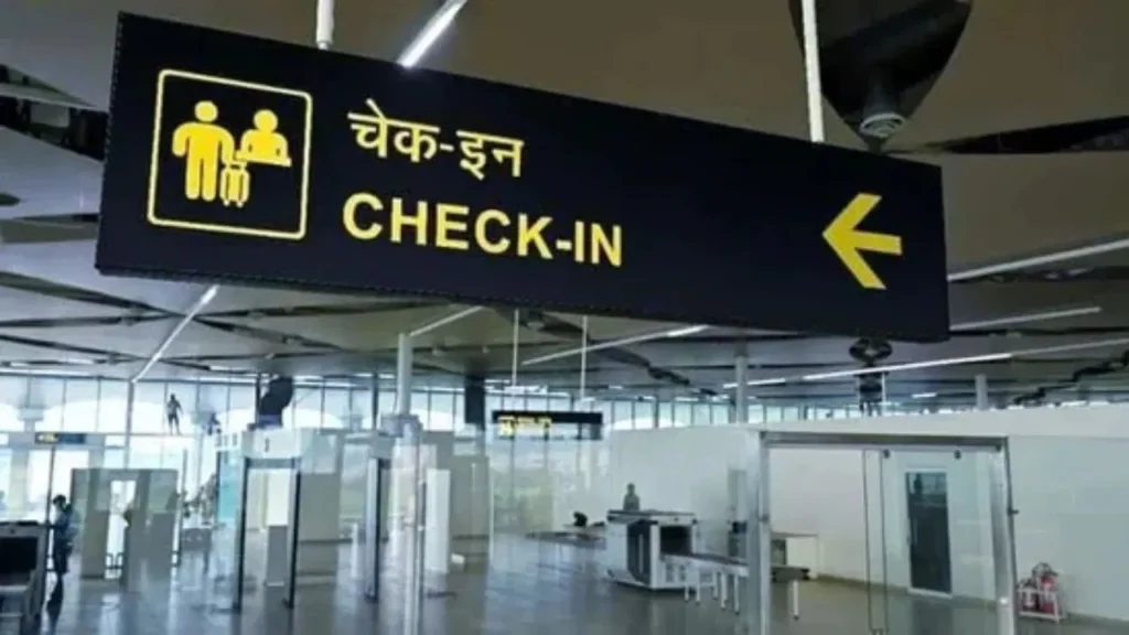 ਮੁੰਬਈ ਕਸਟਮ ਨੇ 19 ਕਰੋੜ ਰੁਪਏ ਦੇ ਨਸ਼ੀਲੇ ਪਦਾਰਥਾਂ ਸਮੇਤ ਤਿੰਨ ਵਿਅਕਤੀਆਂ ਨੂੰ ਗ੍ਰਿਫ਼ਤਾਰ ਕੀਤਾ ਹੈ।