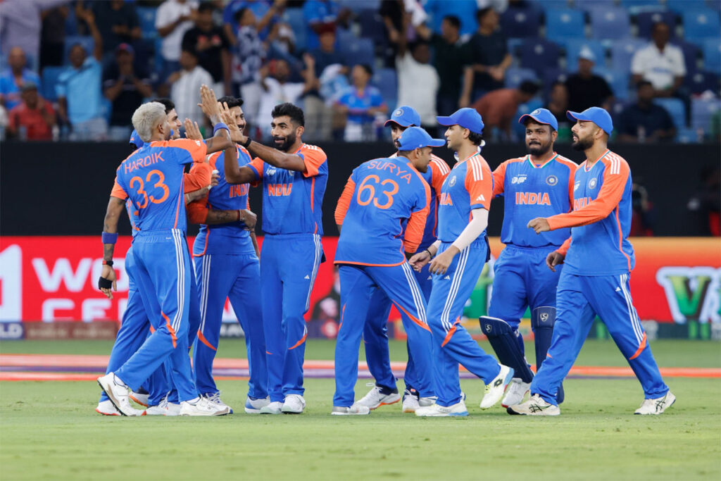 IND vs AUS: ਪਹਿਲੀ ਵਾਰ ਆਸਟ੍ਰੇਲੀਆ ਵਿੱਚ ਖੇਡਣਗੇ 8 ਖਿਡਾਰੀ, ਫਿਰ ਵੀ ਕੰਗਾਰੂਆਂ 'ਤੇ ਭਾਰੀ ਹੈ ਟੀਮ ਇੰਡੀਆ, ਜਾਣੋ ਸੱਚਾਈ