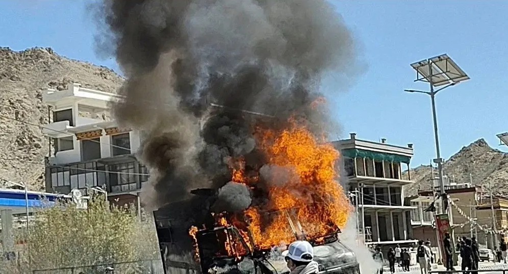 ਲੇਹ ਹਿੰਸਾ: ਸਰਕਾਰ ਗੱਲਬਾਤ ਲਈ ਤਿਆਰ… ਲੱਦਾਖ ਹਿੰਸਾ ਤੋਂ ਬਾਅਦ ਸਰਕਾਰ ਵੱਲੋਂ ਵੱਡਾ ਐਲਾਨ, ਇਨ੍ਹਾਂ ਇਲਾਕਿਆਂ ਵਿੱਚ ਸੁਰੱਖਿਆ ਦੀ ਗਰੰਟੀ