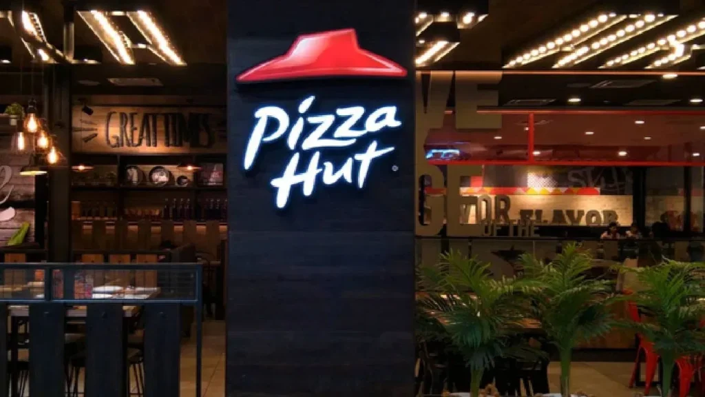 ਪੀਜ਼ਾ ਹੱਟ ਯੂਕੇ ਵਿੱਚ 68 ਰੈਸਟੋਰੈਂਟ ਕਰੇਗਾ ਬੰਦ, ਨੌਕਰੀਆਂ ਨੂੰ ਖ਼ਤਰਾ