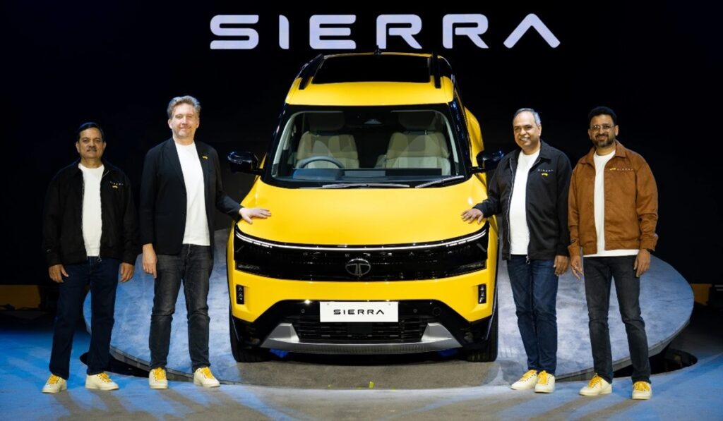 ਟਾਟਾ ਸੀਅਰਾ ਨੇ ਕੀਤੀ ਜ਼ਬਰਦਸਤ ਵਾਪਸੀ, ਨਵੇਂ ਰੂਪ, ਸ਼ਕਤੀਸ਼ਾਲੀ ਇੰਜਣ ਅਤੇ ਉੱਨਤ ਵਿਸ਼ੇਸ਼ਤਾਵਾਂ ਨਾਲ ਲਾਂਚ