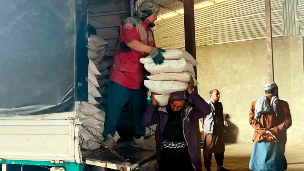 3 ਮਹੀਨਿਆਂ ਵਿੱਚ ਪਾਕਿਸਤਾਨ ਨਾਲ ਵਪਾਰ ਬੰਦ ਕਰੋ… ਅਫਗਾਨਿਸਤਾਨ ਨੇ ਦਿੱਤਾ ਅਲਟੀਮੇਟਮ