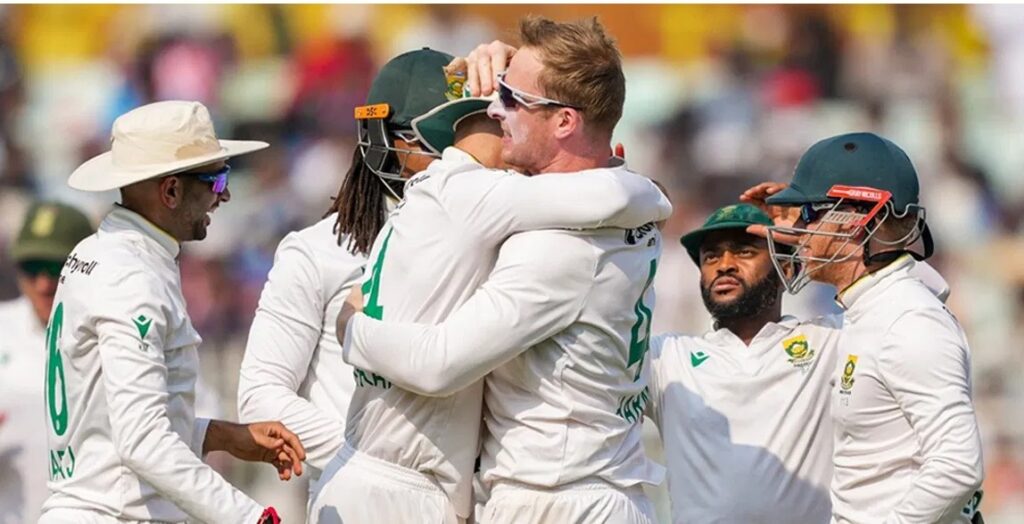 IND ਬਨਾਮ SA: ਦੱਖਣੀ ਅਫਰੀਕਾ ਨੇ ਪਹਿਲੇ ਟੈਸਟ ਵਿੱਚ ਭਾਰਤ ਨੂੰ ਬੁਰੀ ਤਰ੍ਹਾਂ ਹਰਾਇਆ, ਈਡਨ ਗਾਰਡਨ ਵਿੱਚ 53 ਸਾਲ ਪੁਰਾਣਾ ਰਿਕਾਰਡ ਤੋੜਿਆ।