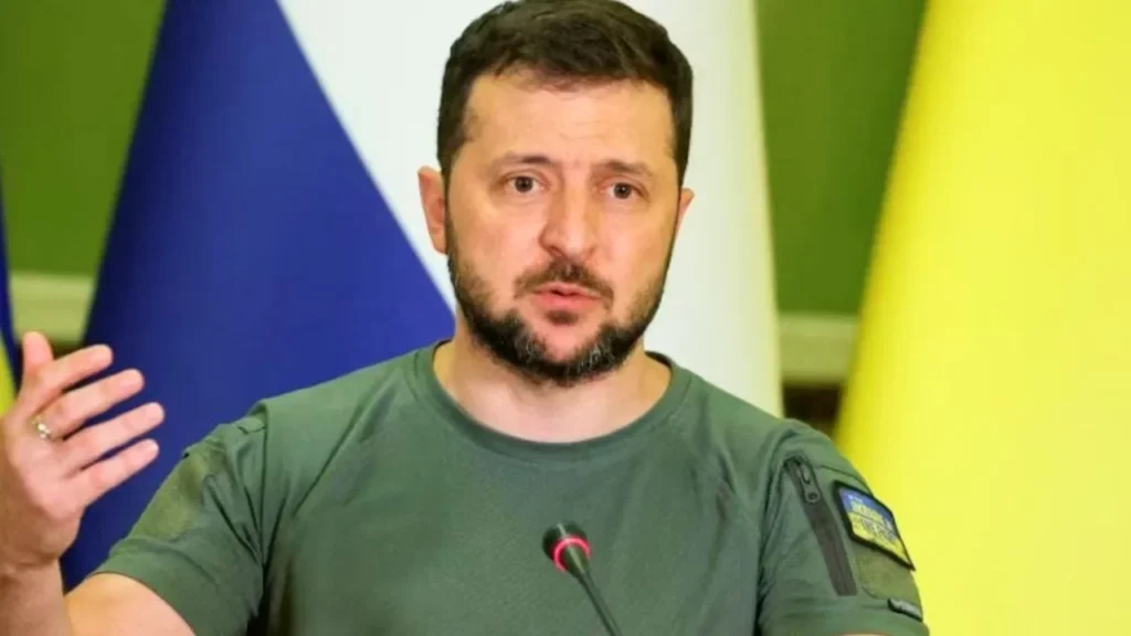 ਰੂਸ ਪੋਕਰੋਵਸਕ 'ਤੇ ਕਬਜ਼ਾ ਕਰਨ ਦੀ ਤਿਆਰੀ ਕਰ ਰਿਹਾ ਹੈ, ਜ਼ੇਲੇਂਸਕੀ ਦਾ ਦਾਅਵਾ ਹੈ ਕਿ ਮਾਸਕੋ ਨੇ 1.7 ਲੱਖ ਫੌਜ ਤਾਇਨਾਤ ਕੀਤੀ ਹੈ