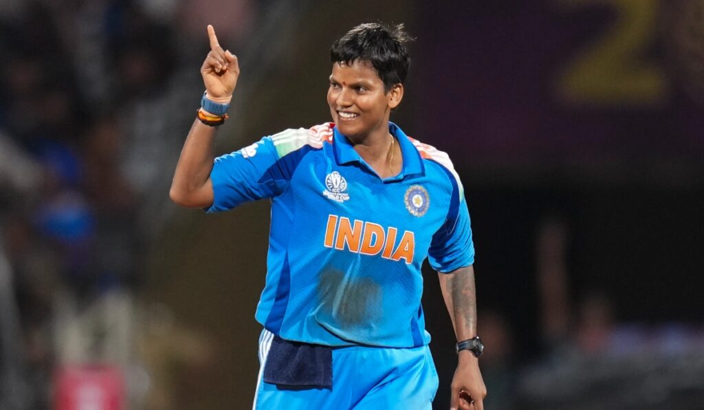 ਦੀਪਤੀ ਸ਼ਰਮਾ ਬਣੀ ਨੰਬਰ ਇੱਕ ਟੀ-20 ਗੇਂਦਬਾਜ਼, ਆਸਟ੍ਰੇਲੀਆਈ ਖਿਡਾਰੀ ਨੂੰ ਪਛਾੜਿਆ