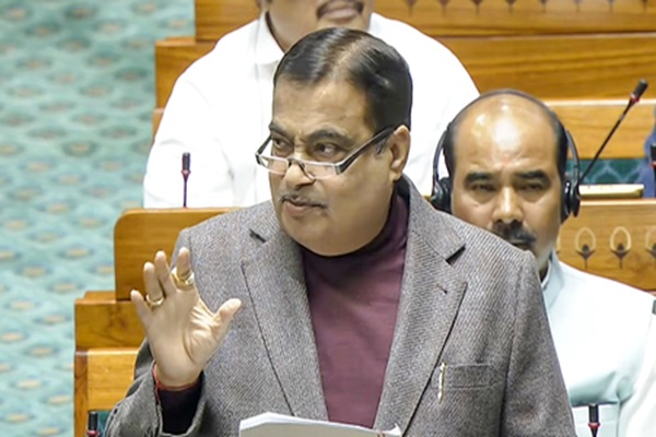 E20 ਪੈਟਰੋਲ ਸੁਰੱਖਿਅਤ: ਗਡਕਰੀ ਬੋਲੇ ਵਾਹਨਾਂ ਨੂੰ ਕੋਈ ਨੁਕਸਾਨ ਨਹੀਂ, ਕਿਸਾਨਾਂ ਨੂੰ ਕੋਈ ਨਿਰਾਸ਼ਾ ਨਹੀਂ; ਵਿਦੇਸ਼ੀ ਮੁਦਰਾ ਦੀ ਵੱਡੀ ਬੱਚਤ