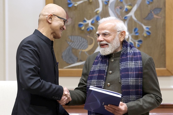 ਸੱਤਿਆ ਨਡੇਲਾ ਨੇ ਏਆਈ ਦੇ ਭਵਿੱਖ 'ਤੇ ਵੱਡਾ ਦਾਅ ਲਗਾਇਆ, ਮਾਈਕ੍ਰੋਸਾਫਟ ਭਾਰਤ ਵਿੱਚ ₹1.5 ਲੱਖ ਕਰੋੜ ਦਾ ਨਿਵੇਸ਼ ਕਰੇਗਾ
