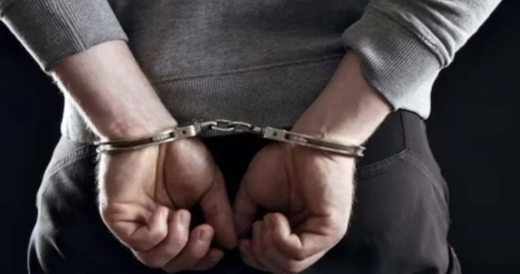 ਕਸ਼ਮੀਰੀ ਫੇਰੀ ਵਾਲੇ ਨੂੰ ਪਰੇਸ਼ਾਨ ਕਰਨ ਵਾਲੇ ਗ੍ਰਿਫ਼ਤਾਰ; ਵੀਡੀਓ ਵਾਇਰਲ ਹੋਣ ਤੋਂ ਬਾਅਦ ਕੈਪਟਨ ਮਣੀਕਾਂਤ ਨੇ ਕੀਤੀ ਕਾਰਵਾਈ