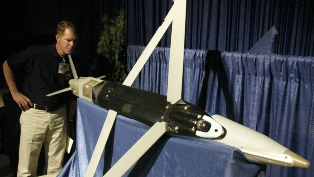 GBU-39B: ਇਸ ਬੰਬ ਨੂੰ ਵੇਚਣ ਤੋਂ ਬਾਅਦ ਅਮਰੀਕਾ ਤਣਾਅ ਵਿੱਚ ਕਿਉਂ ਹੈ?