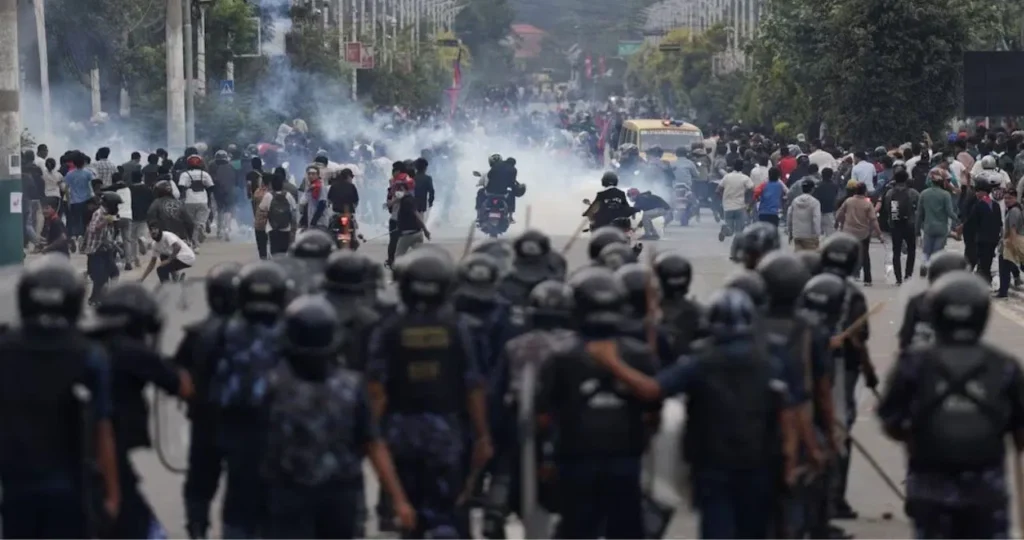 ਨੇਪਾਲ ਸਰਕਾਰ ਨੇ ਲਗਾਇਆ ਕਰਫਿਊ, ਵਾਇਰਲ ਵੀਡੀਓ ਤੋਂ ਬਾਅਦ ਗੁੱਸਾ ਭੜਕਿਆ