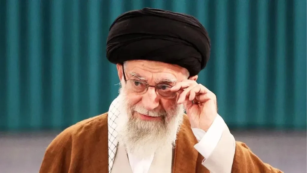 ਈਰਾਨ ਵਿਰੋਧ ਪ੍ਰਦਰਸ਼ਨ: ਈਰਾਨ ਤੋਂ ਬਾਹਰ ਭੇਜਿਆ ਜਾ ਰਿਹਾ ਸੋਨਾ, ਕੀ ਇਹ ਤਖ਼ਤਾ ਪਲਟ ਤੋਂ ਪਹਿਲਾਂ ਦੀ ਤਿਆਰੀ ਹੈ?