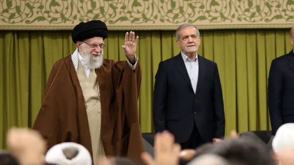 CIA ਦੀ ਇੱਕ ਰਿਪੋਰਟ ਦੇ ਅਨੁਸਾਰ, ਈਰਾਨ ਵਿੱਚ ਇਸ ਵੇਲੇ ਤਖ਼ਤਾਪਲਟ ਨਹੀਂ ਹੋ ਸਕਦਾ... ਬਦਲ ਗਏ ਡੋਨਾਲਡ ਟਰੰਪ ਦੇ ਸੁਰ