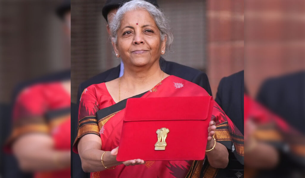 ਵੱਖਰਾ ਰੇਲਵੇ ਬਜਟ ਕਿਉਂ ਪੇਸ਼ ਕੀਤਾ ਗਿਆ? 92 ਸਾਲਾਂ ਬਾਅਦ ਸਰਕਾਰ ਨੇ ਇਸ ਪਰੰਪਰਾ ਨੂੰ ਕਿਉਂ ਖਤਮ ਕੀਤਾ? ਜਾਣੋ ਇਸਦੇ ਪਿੱਛੇ ਦਾ ਕਾਰਨ।