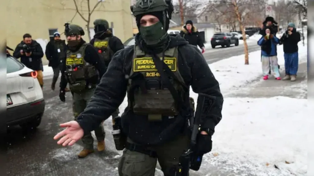 ਅਮਰੀਕਾ: ਮਿਨੀਆਪੋਲਿਸ ਵਿੱਚ ਸੰਘੀ ਏਜੰਟਾਂ ਨੇ ਇੱਕ ਹੋਰ ਜਾਨ, ਭੜਕੇ ਵਿਰੋਧ ਪ੍ਰਦਰਸ਼ਨ।