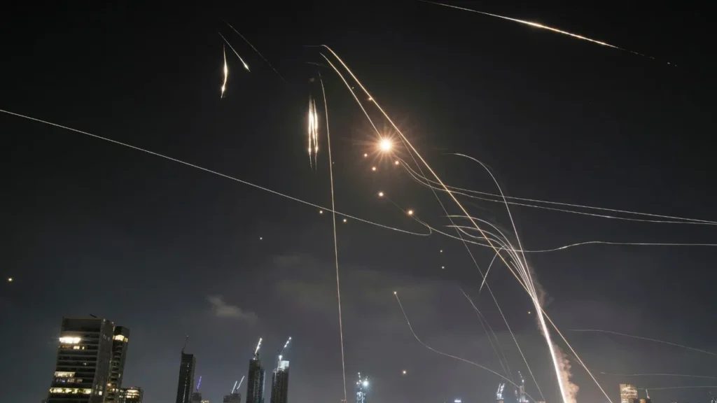 ਭਾਰਤ ਨੂੰ ਮਿਲ ਸਕਦੀ ਹੈ ਇਜ਼ਰਾਈਲ ਦੀ ਆਇਰਨ ਡੋਮ ਟੈਕਨਾਲੋਜੀ? ਮਲਟੀ-ਲੇਅਰ ਹੋਵੇਗੀ ਡਿਫੈਂਸ ਸ਼ੀਲਡ