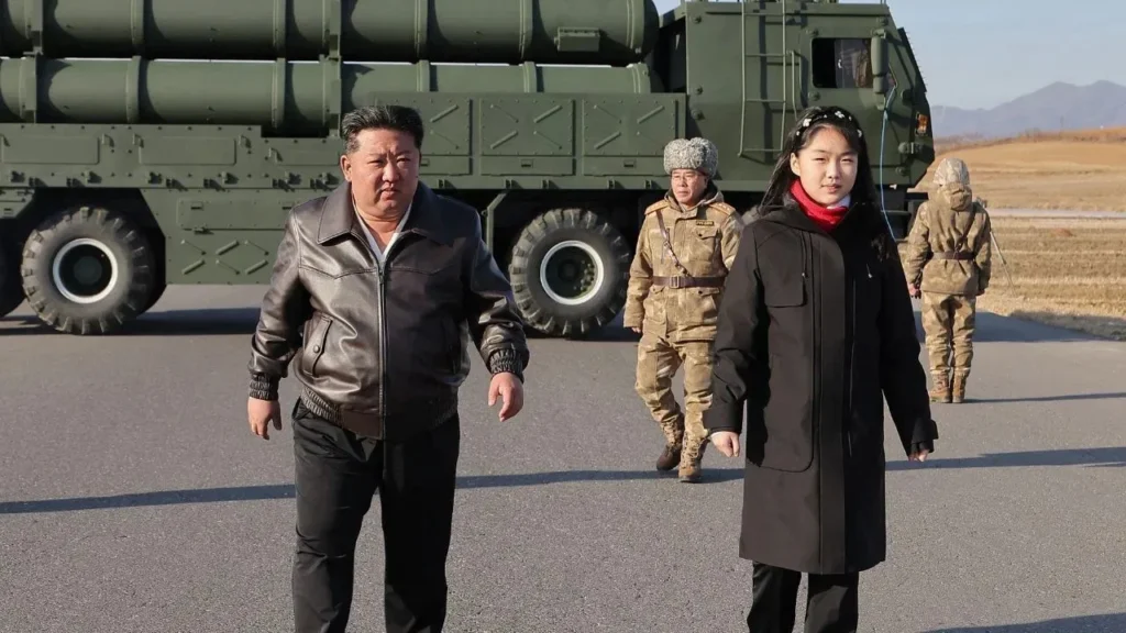 ਕਿਮ ਜੋਂਗ ਉਨ ਨੇ ਆਪਣੀ 13 ਸਾਲ ਦੀ ਬੇਟੀ ਨੂੰ ਸੌਂਪੀ ਵੱਡੀ ਜ਼ਿੰਮੇਵਾਰੀ, ਬਣਾਇਆ ਮਿਜ਼ਾਈਲ ਵਿਭਾਗ ਦੀ ਡਾਇਰੈਕਟਰ।
