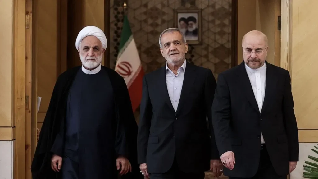 ਈਰਾਨ ਝੁਕੇਗਾ ਨਹੀਂ, ਸ਼ਾਂਤੀ ਸਮਝੌਤੇ 'ਤੇ ਸੰਕਟ... ਅਮਰੀਕਾ ਨਾਲ ਗੱਲਬਾਤ ਦੌਰਾਨ ਰਾਸ਼ਟਰਪਤੀ ਮਸੂਦ ਪਜੇਸ਼ਕੀਅਨ ਦਾ ਬਿਆਨ