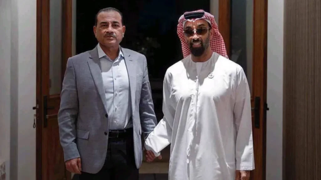 ਸਾਊਦੀ-ਯੂਏਈ ਤਣਾਅ ਦੇ ਵਿਚਕਾਰ ਅਬੂ ਧਾਬੀ ਪਹੁੰਚਿਆ ਮੁਨੀਰ, ਕਰਜ਼ਾ ਰਾਹਤ ਦੇ ਲਈ ਕੀਤਾ ਧੰਨਵਾਦ