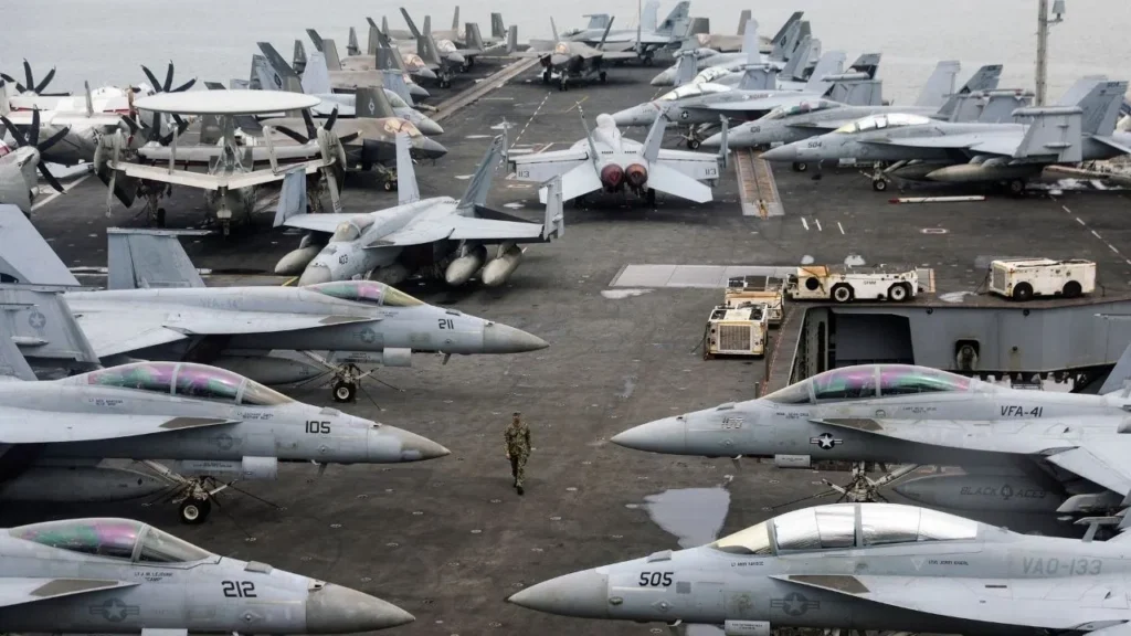 ਈਰਾਨ ਨਾਲ ਗੱਲਬਾਤ ਦੇ ਵਿਚਕਾਰ, ਅਮਰੀਕਾ ਨੇ ਮੱਧ ਪੂਰਬ ਵਿੱਚ ਵਧਾਈ ਫੌਜੀ ਮੌਜੂਦਗੀ, 24 ਘੰਟਿਆਂ ਵਿੱਚ 50 ਤੋਂ ਵੱਧ ਲੜਾਕੂ ਜਹਾਜ਼ ਤਾਇਨਾਤ ਕੀਤੇ।